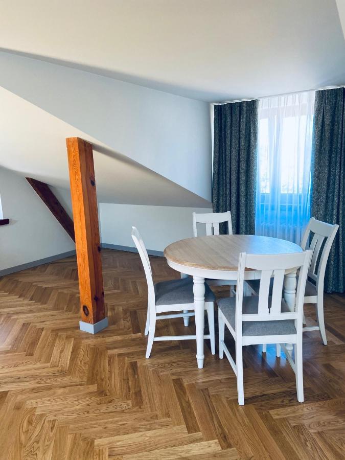 לייפאז'ה Roze Republikas Apartments מראה חיצוני תמונה