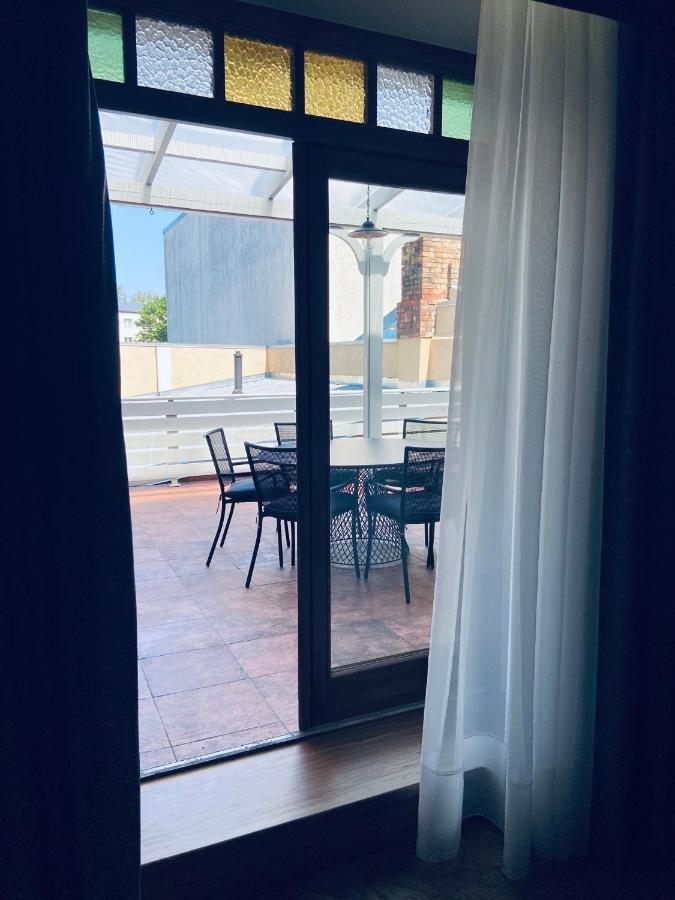 לייפאז'ה Roze Republikas Apartments מראה חיצוני תמונה