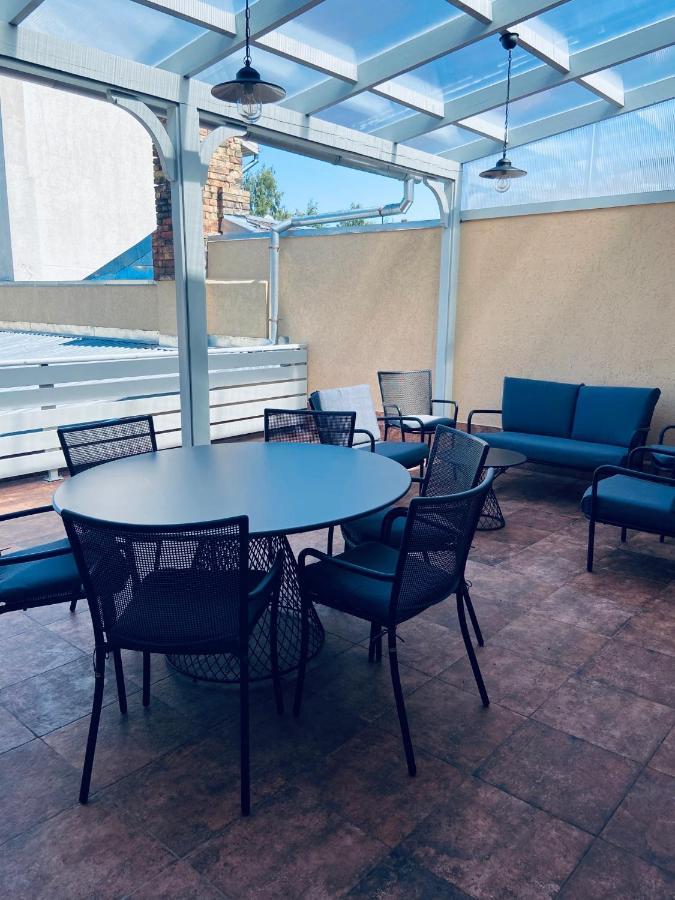 לייפאז'ה Roze Republikas Apartments מראה חיצוני תמונה