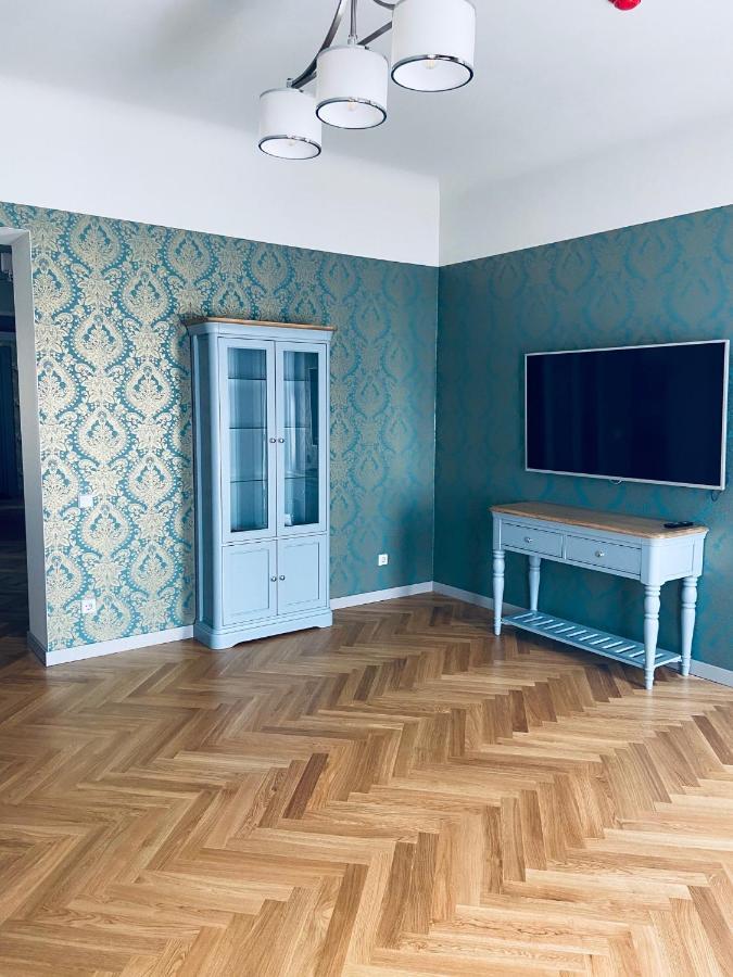לייפאז'ה Roze Republikas Apartments מראה חיצוני תמונה