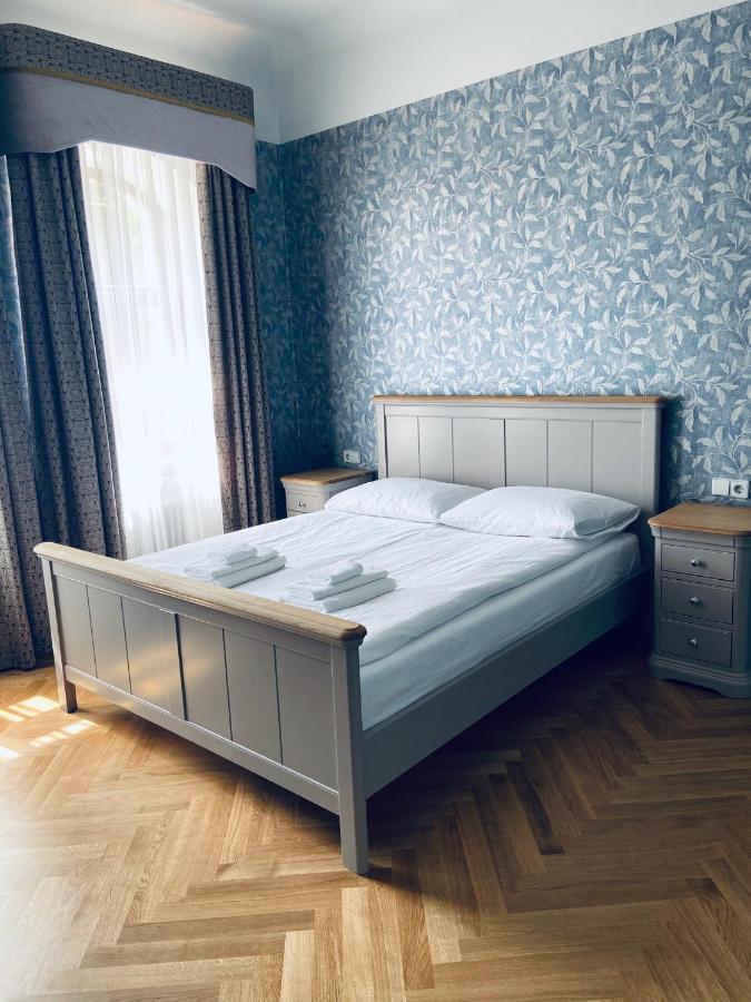 לייפאז'ה Roze Republikas Apartments מראה חיצוני תמונה