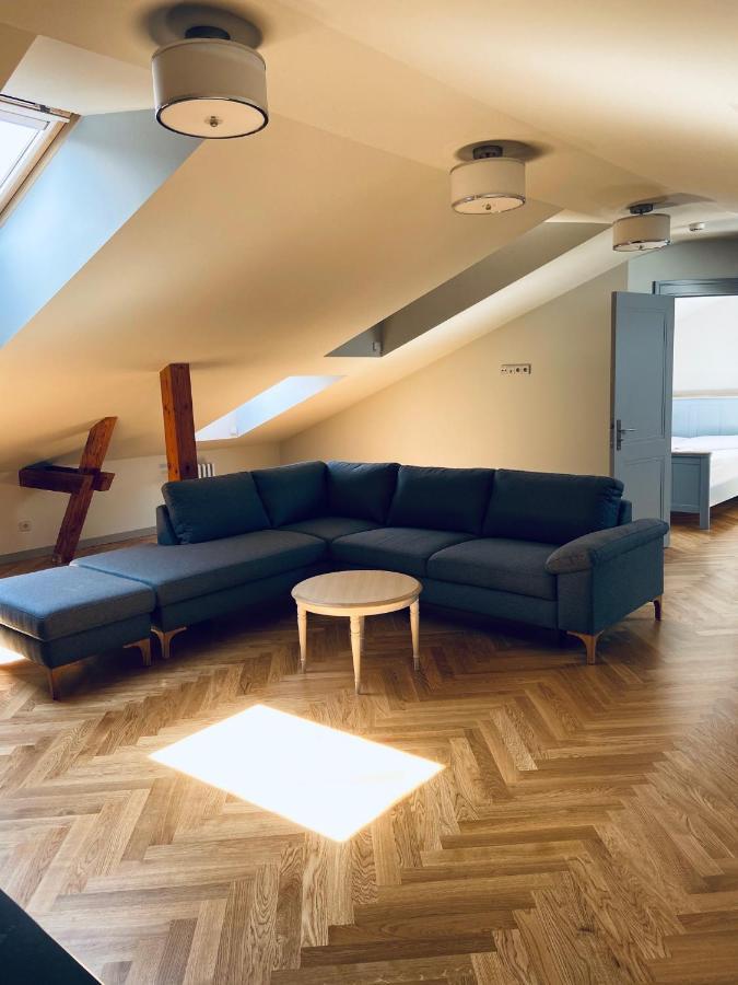 לייפאז'ה Roze Republikas Apartments מראה חיצוני תמונה